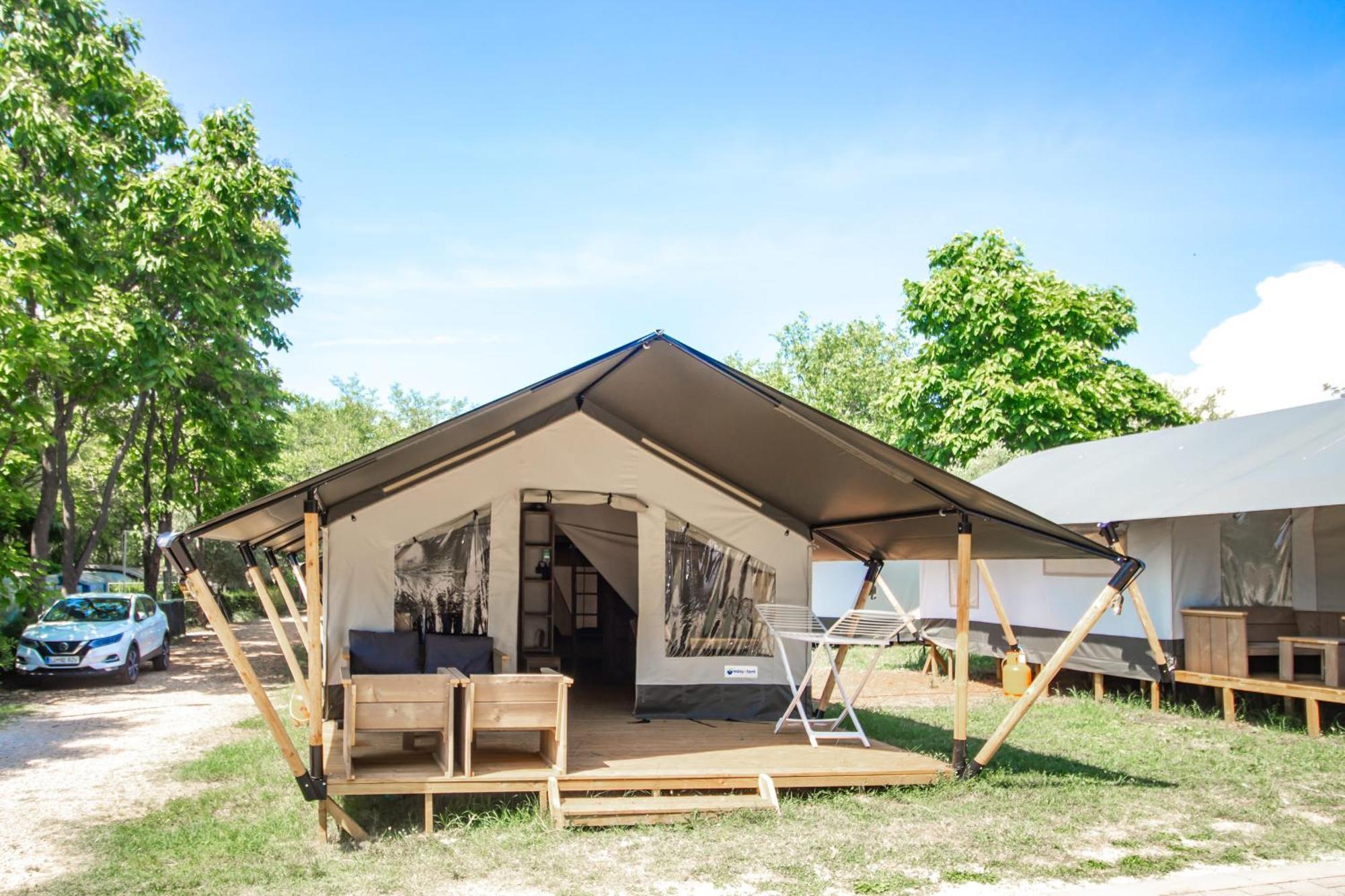 Easyatent Safari Tent Lanterna Červar-Porat Quarto foto