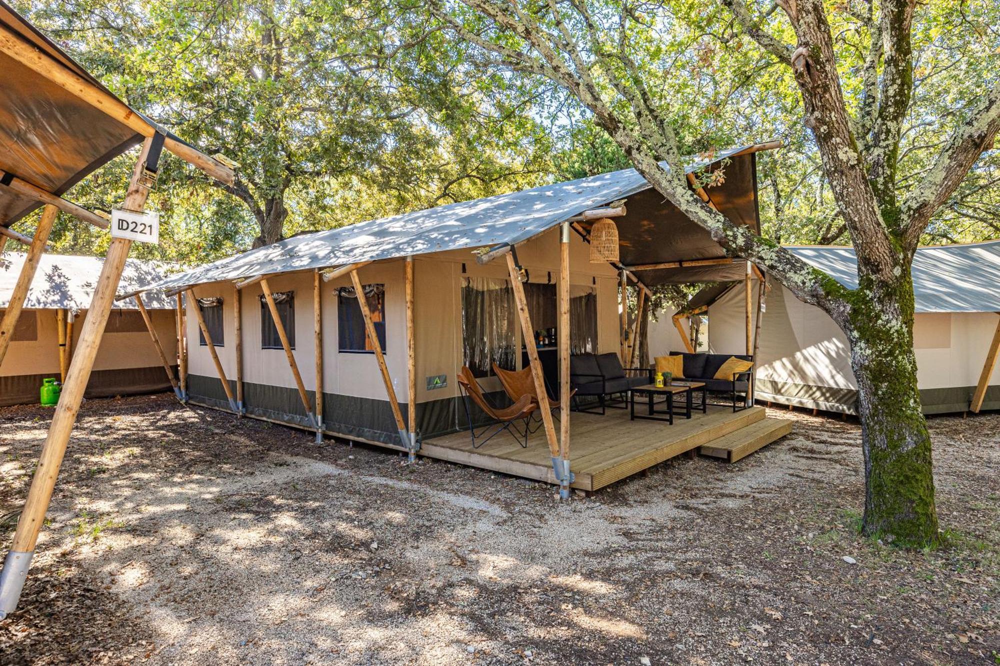 Easyatent Safari Tent Lanterna Červar-Porat Quarto foto