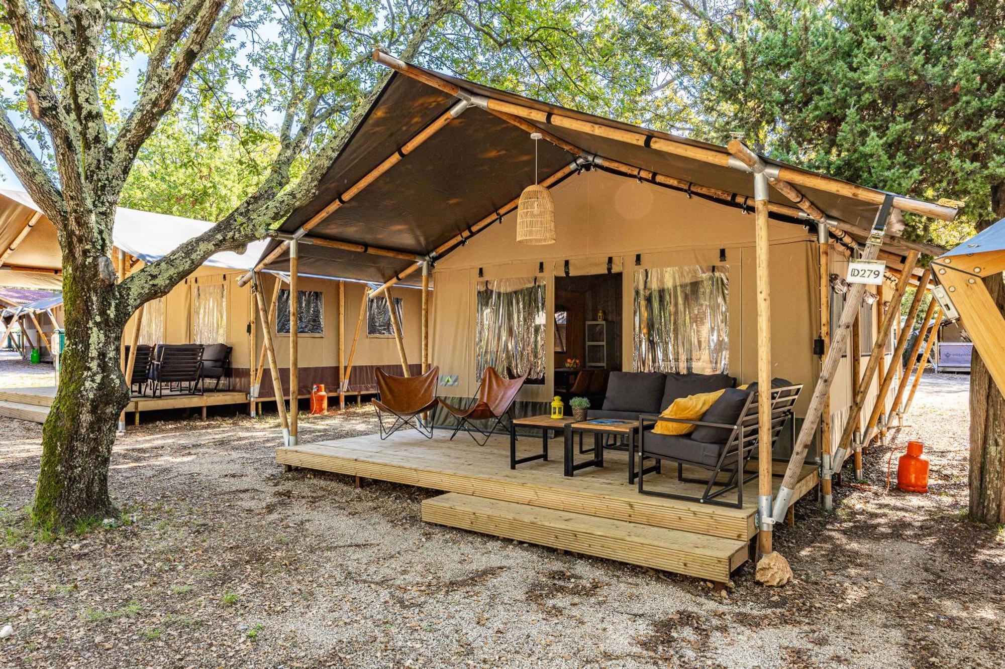 Easyatent Safari Tent Lanterna Červar-Porat Quarto foto