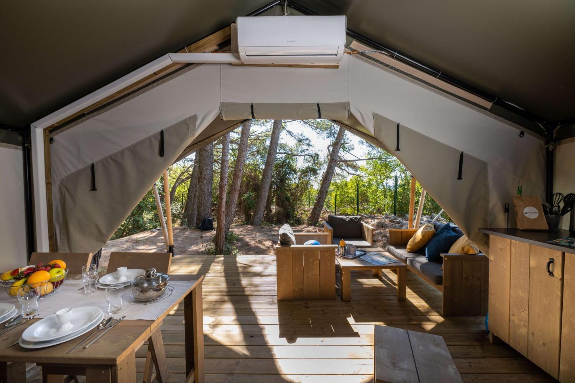 Easyatent Safari Tent Lanterna Červar-Porat Quarto foto
