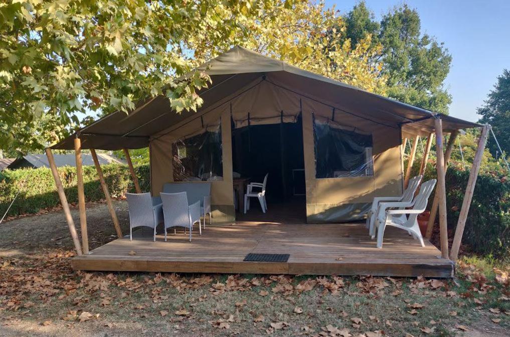 Easyatent Safari Tent Lanterna Červar-Porat Quarto foto